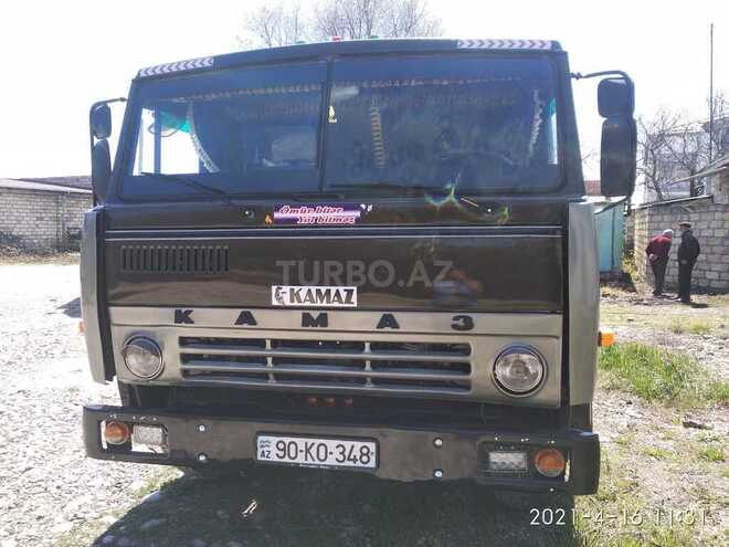 KamAz 53202 1987, 560,000 km - 11.0 l - Qusar