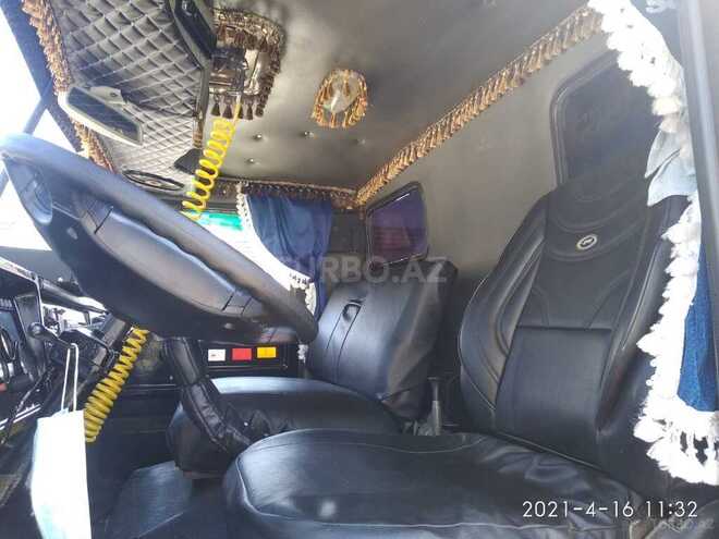 KamAz 53202 1987, 560,000 km - 11.0 l - Qusar