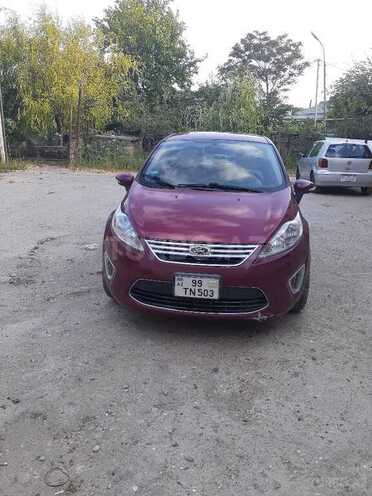 Ford Fiesta 2010, 200,000 km - 1.6 l - Bakı