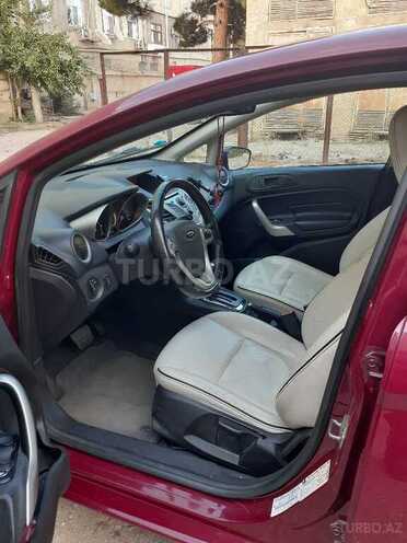 Ford Fiesta 2010, 200,000 km - 1.6 l - Bakı