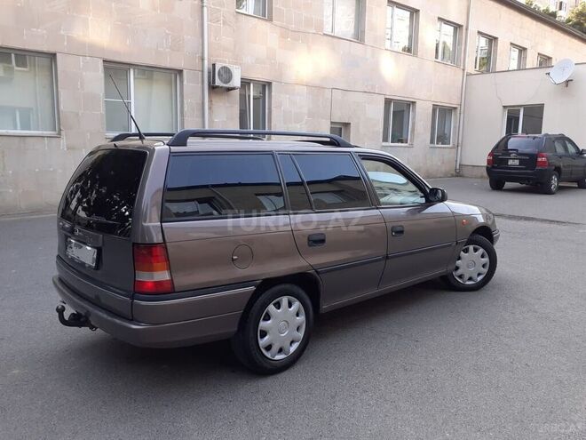 Opel Astra 1998, 321,000 km - 1.6 л - Bakı