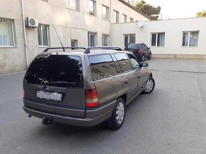 Opel Astra 1998, 321,000 km - 1.6 л - Bakı