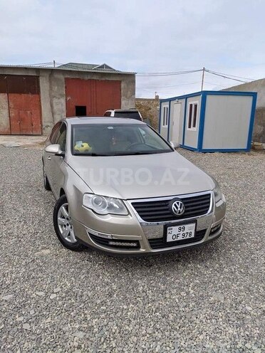Volkswagen Passat 2006, 250,000 km - 2.0 л - Bakı