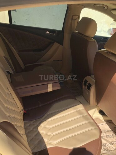 Volkswagen Passat 2006, 250,000 km - 2.0 л - Bakı