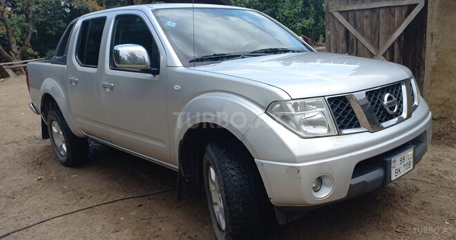 Nissan Navara 2011, 341,250 km - 2.5 l - Lerik