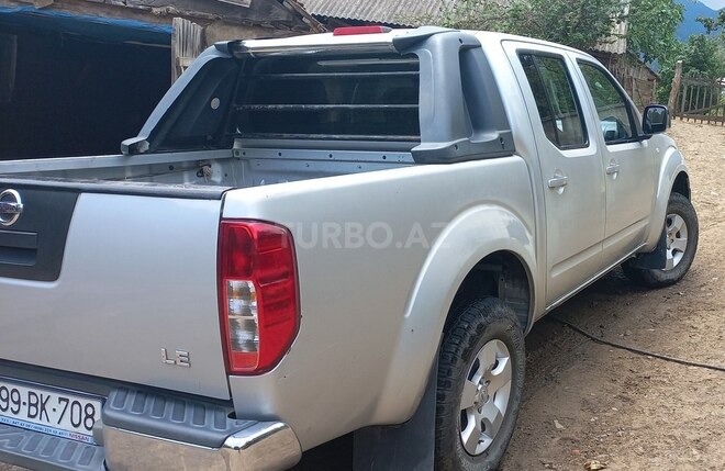 Nissan Navara 2011, 341,250 km - 2.5 l - Lerik
