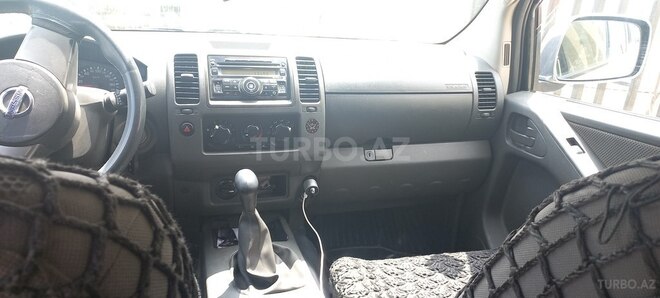Nissan Navara 2011, 341,250 km - 2.5 l - Lerik