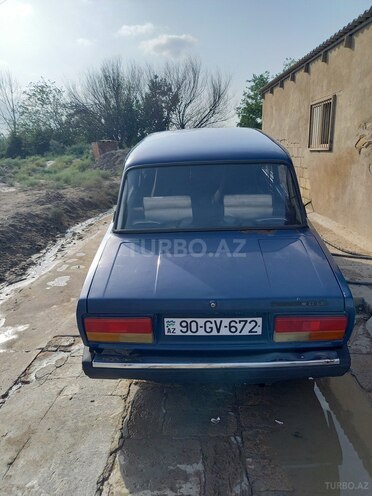 LADA (VAZ) 2107 2009, 113,000 km - 1.6 l - Salyan