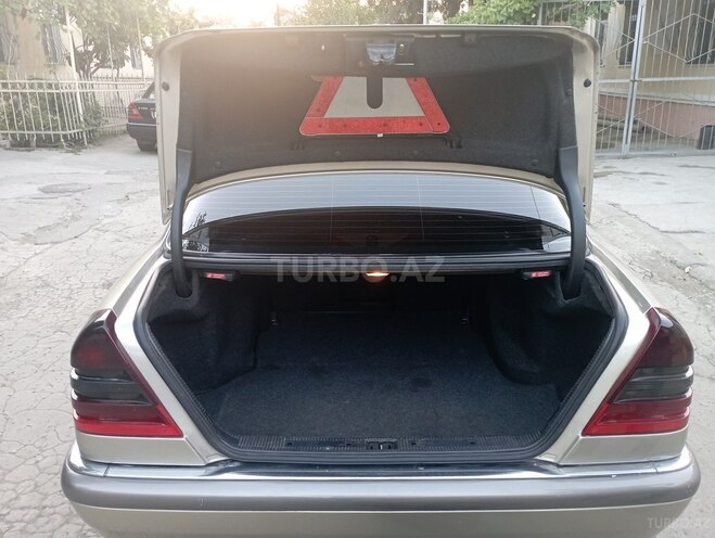 Mercedes C 200 1998, 520,473 km - 2.0 l - Gəncə