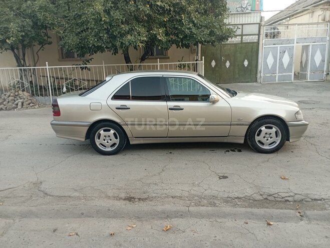 Mercedes C 200 1998, 520,473 km - 2.0 l - Gəncə