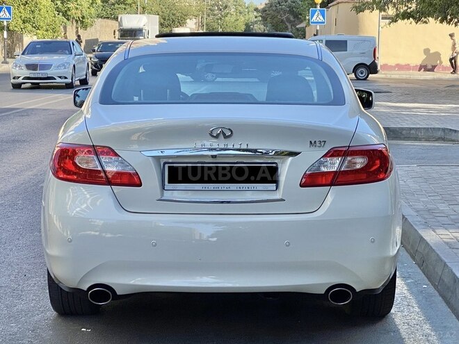 Infiniti  2013, 72,000 km - 3.7 l - Bakı