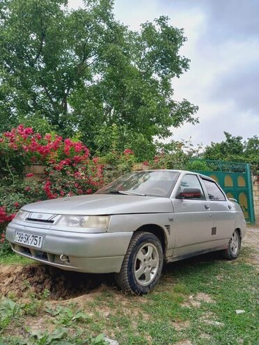 LADA (VAZ) 2110 2004, 175,000 km - 1.6 л - Quba