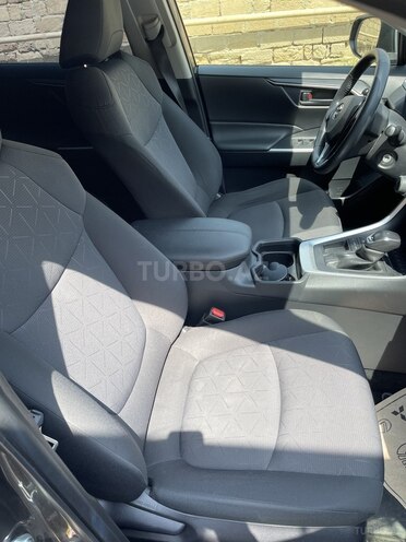 Toyota RAV4 2019, 52,000 km - 2.0 l - Bakı