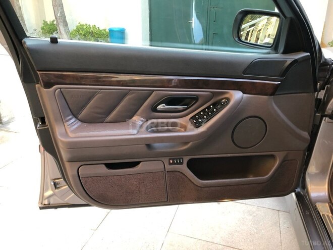 BMW 735 1998, 265,000 km - 3.5 л - Bakı