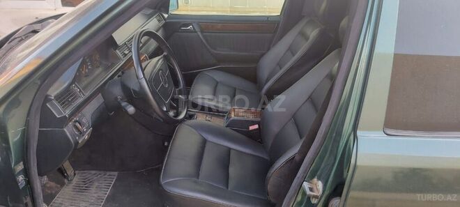 Mercedes E 200 1995, 375,000 km - 2.0 l - Bakı