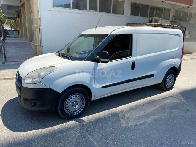 Fiat Doblo 2014, 165,000 km - 1.4 l - Qəbələ