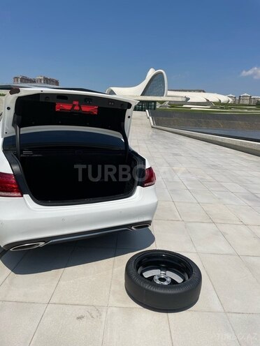 Mercedes E 300 2013, 192,600 km - 2.2 l - Bakı