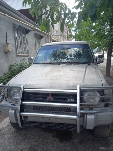Mitsubishi Pajero 1994, 36,600 km - 3.5 л - Şamaxı