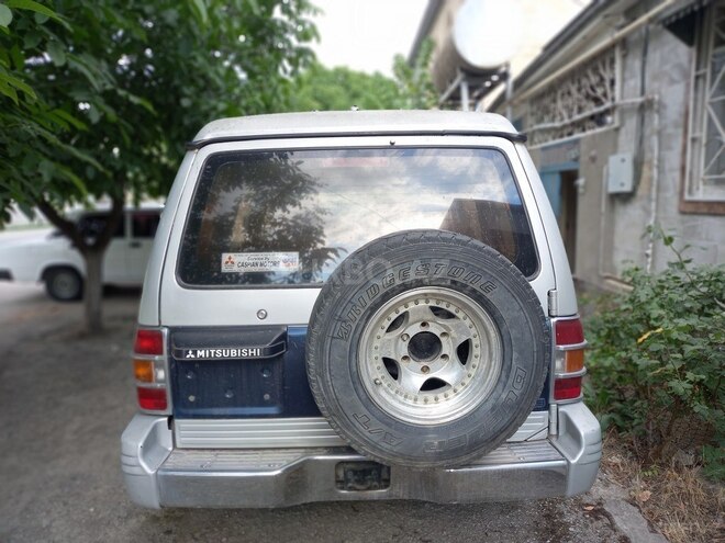 Mitsubishi Pajero 1994, 36,600 km - 3.5 л - Şamaxı