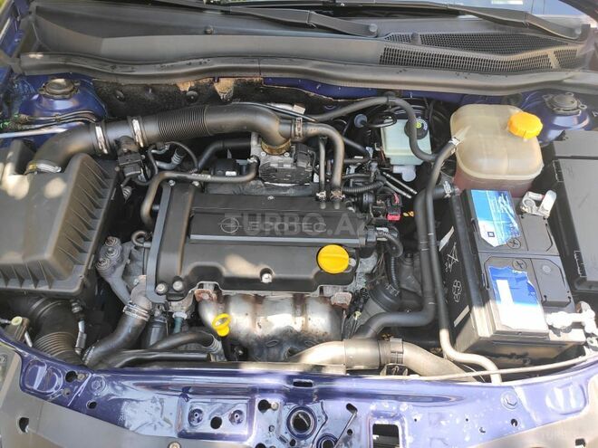 Opel Astra 2010, 235,645 km - 1.4 l - Bakı
