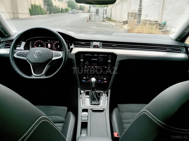 Volkswagen Passat 2021, 29,500 km - 1.4 l - Bakı