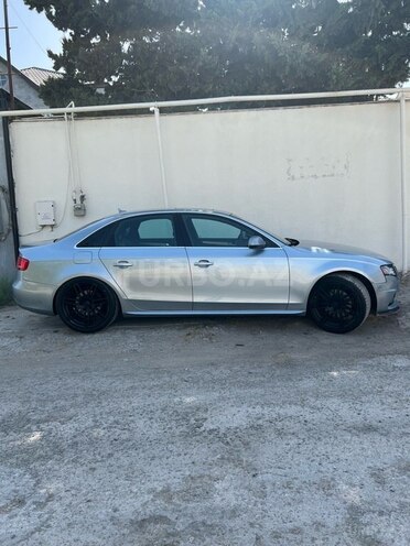 Audi A4 2010, 228,000 km - 2.0 l - Bakı