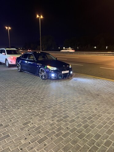 BMW 530 2004, 257,000 km - 3.0 l - Bakı