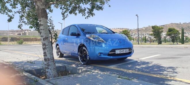 Nissan Leaf 2011, 108,000 km - 0.0 l - Bakı
