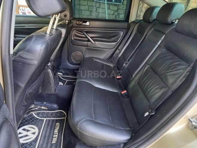 Volkswagen Passat 2001, 235,600 km - 1.8 л - Gəncə
