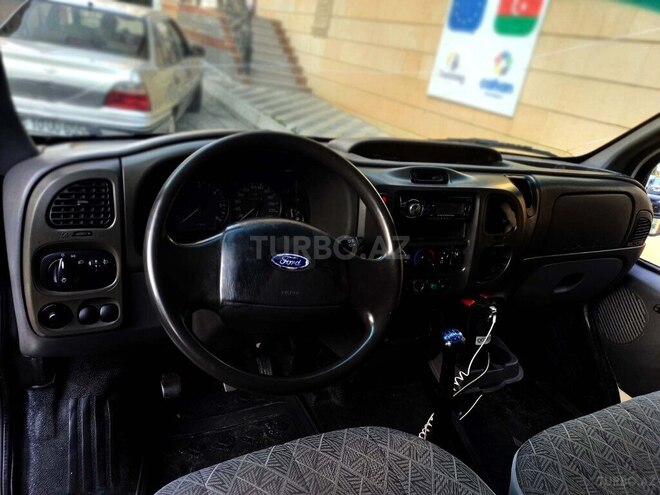 Ford Transit 2003, 390,000 km - 2.4 l - Bakı