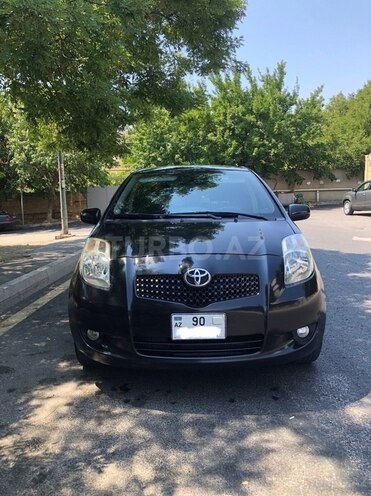 Toyota Yaris 2008, 127,500 km - 1.3 l - Bakı
