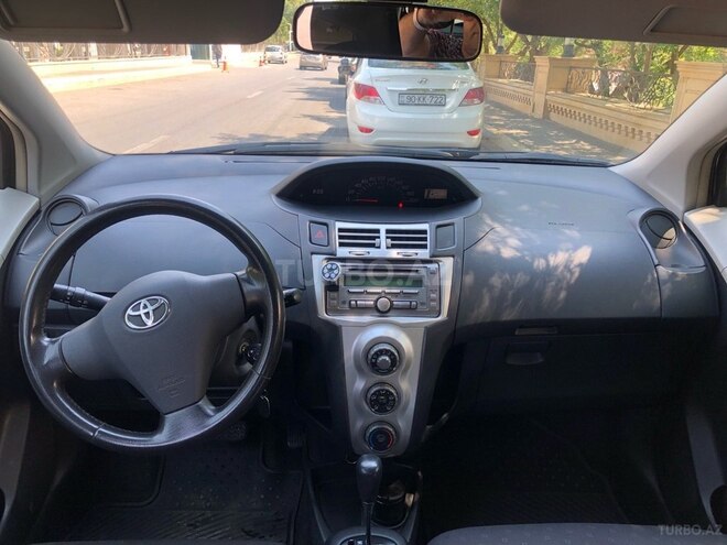Toyota Yaris 2008, 127,500 km - 1.3 l - Bakı