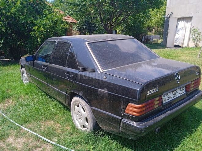 Mercedes 190 1992, 434,841 km - 2.0 l - Qax