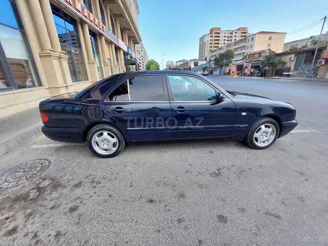 Mercedes E 200 1999, 361,235 km - 2.0 l - Bakı