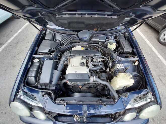 Mercedes E 200 1999, 361,235 km - 2.0 l - Bakı
