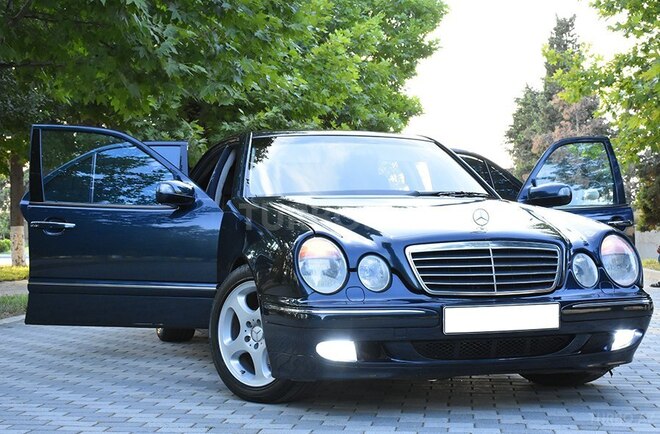 Mercedes E 240 2001, 395,872 km - 2.6 l - İmişli