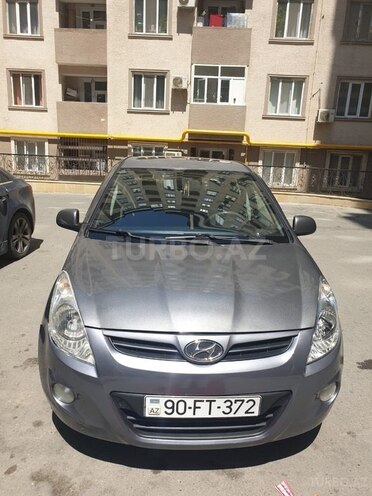 Hyundai i20 2009, 223,800 km - 1.4 l - Bakı
