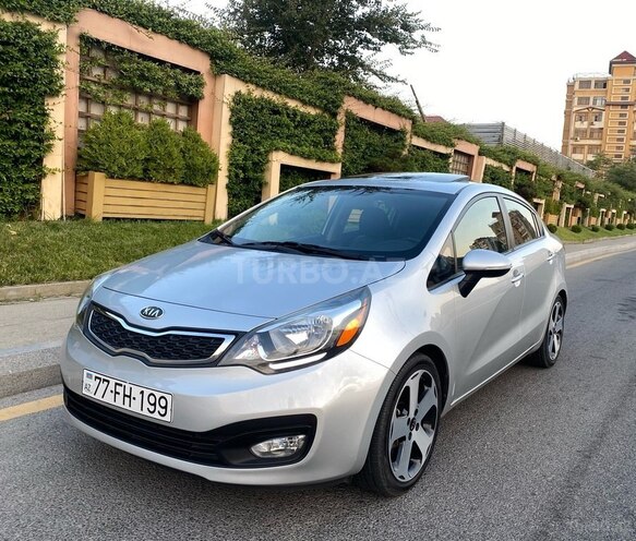 Kia Rio 2011, 140,000 km - 1.6 л - Bakı