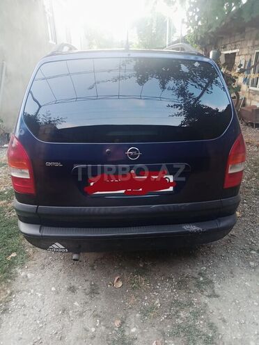 Opel Zafira 1999, 390,000 km - 1.6 l - Qusar