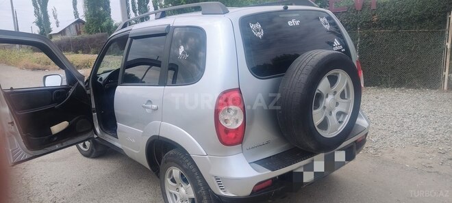 Chevrolet Niva 2011, 259,000 km - 1.7 l - Bakı