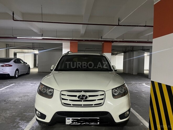 Hyundai Santa Fe 2010, 196,000 km - 2.0 л - Bakı