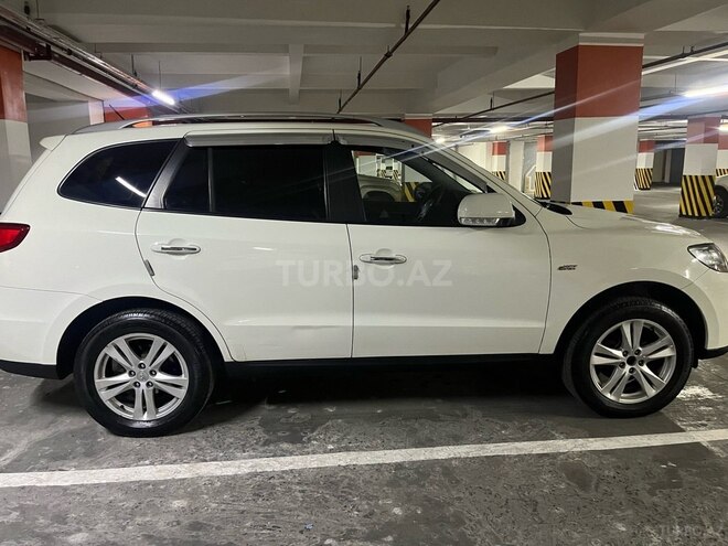 Hyundai Santa Fe 2010, 196,000 km - 2.0 л - Bakı