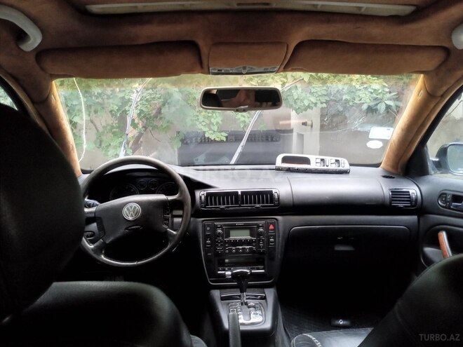Volkswagen Passat 2002, 165,000 km - 1.8 l - Bakı