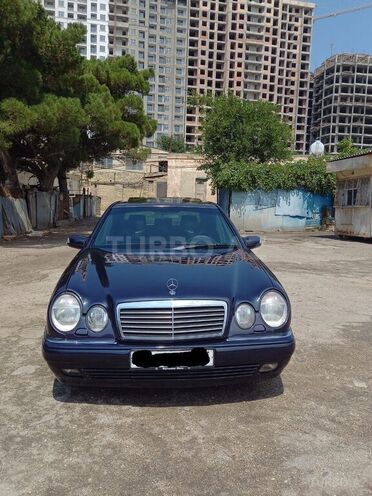 Mercedes E 230 1997, 417,000 km - 2.3 l - Bakı