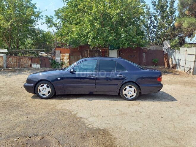 Mercedes E 230 1997, 417,000 km - 2.3 l - Bakı