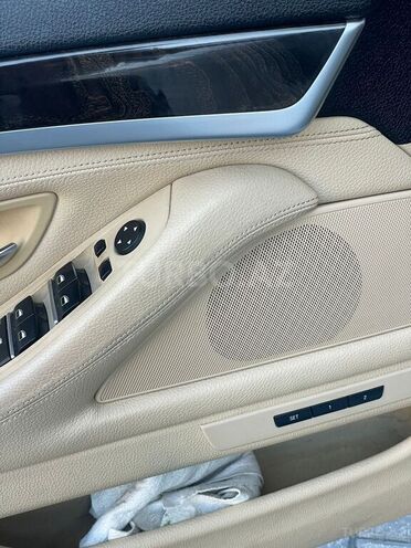 BMW 528 2014, 245,000 km - 2.0 l - Bakı