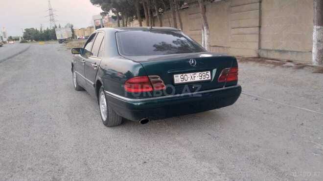 Mercedes E 220 1998, 250,000 km - 2.2 л - Sumqayıt