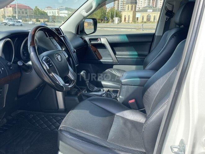 Toyota Prado 2012, 207,322 km - 2.7 l - Bakı