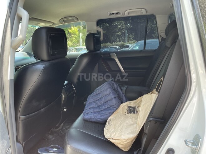 Toyota Prado 2012, 207,322 km - 2.7 l - Bakı