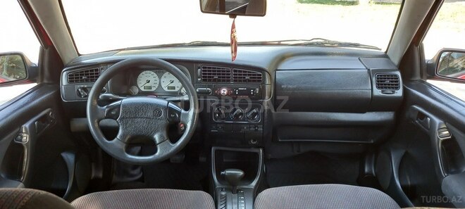 Volkswagen Golf 1997, 240,000 km - 2.0 l - Bakı